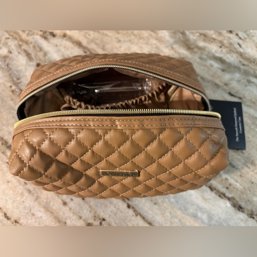 Luxury Hair and Skincare Gift Set for that special lady in your life - Picture 4 of 16